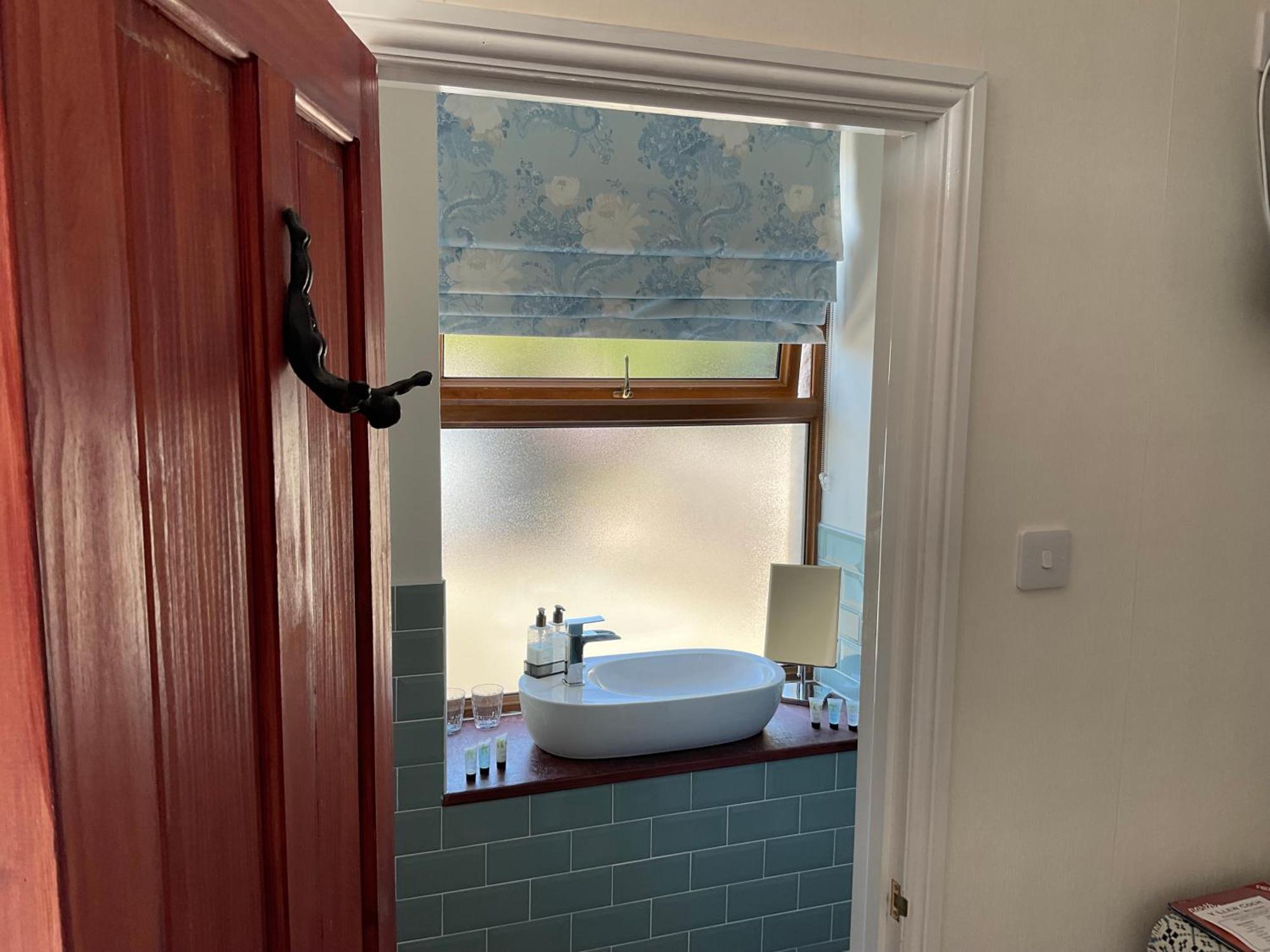 콘위 Y Llew Coch B&B 외부 사진